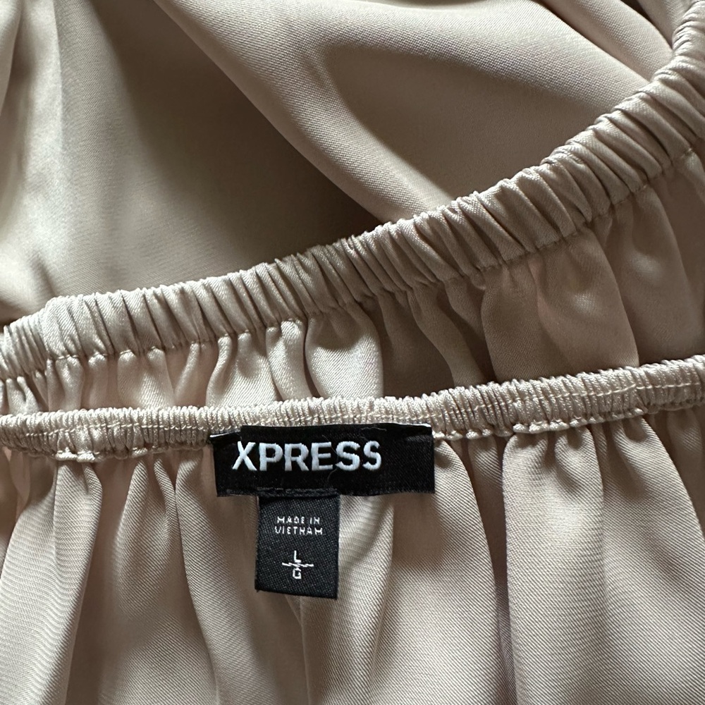 Express Beige Ruffle Blouse - Picture 4 of 5